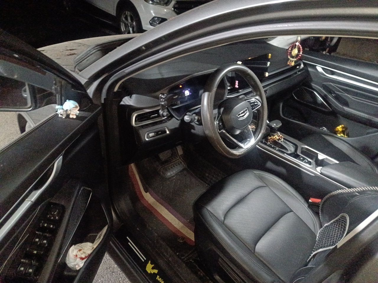 Geely Auto Emgrand 2022 4th Generation 1.5L CVT Luxury Model - Premium — снимка 16