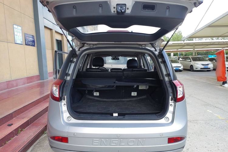 Used Geely Auto SX7 2013 2.0L Manual Elite Edition
