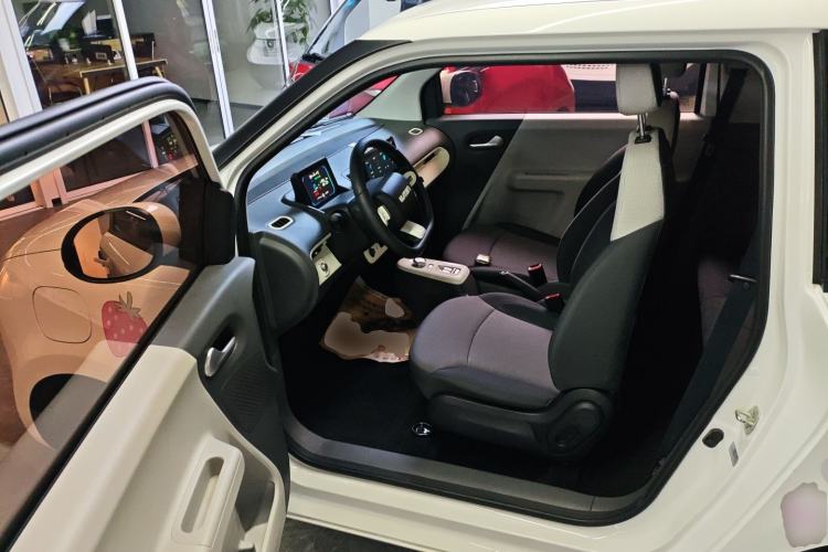 Used CHANGAN NEVO Lumin 2022 210km Sweet Edition
