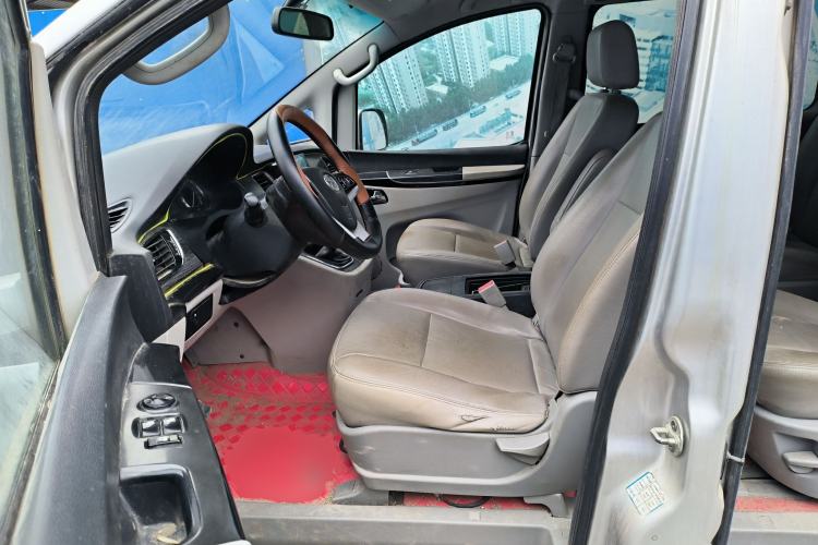 Used JAC Group Refine M5 2014 Colorway 2.0T Gasoline Manual Business Edition Left Front Seat