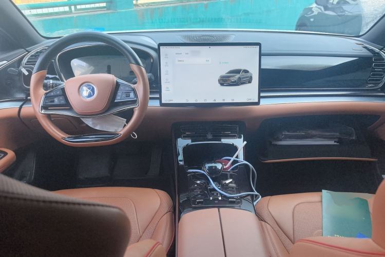 Used BYD Han 2022 DM-i 121KM Prestige Model