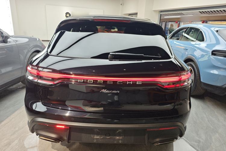 Used Porsche Macan 2024 Macan 2.0T