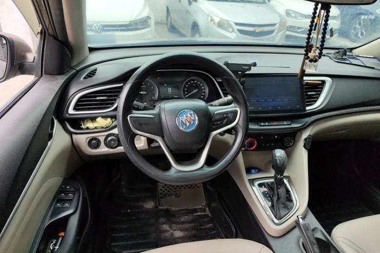 Used Buick GT 2017 15N Automatic Elite Version
