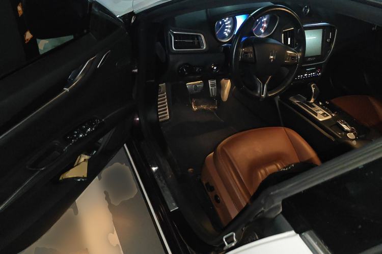 Used Maserati Ghibli 2014 3.0T Standard Edition
