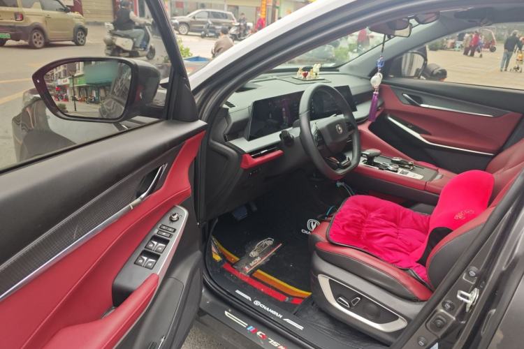 Used Changan CS75 PLUS 2022 2nd Generation 1.5T Automatic Pilot Version
