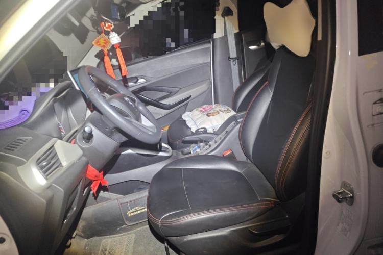 Used Baojun 510 2017 1.5L manual Comfort trim