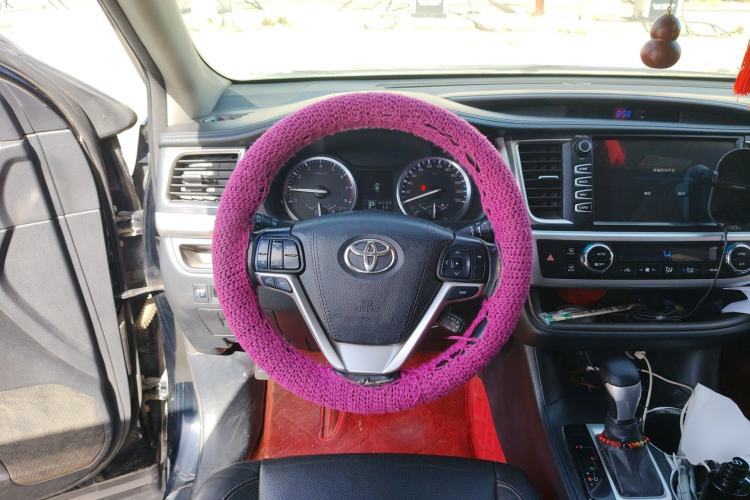 Used Toyota Highlander 2015 2.0T Four-Wheel Drive Luxury Edition 7-Seater
