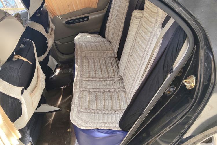 Used Geely Auto Ocean 2012 Energy-Saving Edition 1.5L Manual SuperDelight Model Left Rear Seat