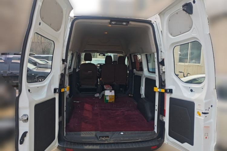 Used Ford Transit 2017 2.0T Diesel Multi-Function Commercial Vehicle Short Wheelbase Mid-Roof China V Standard