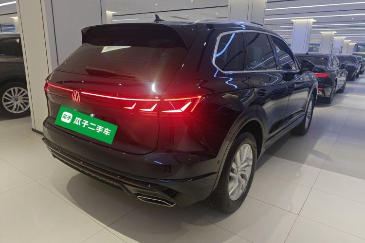 Used Volkswagen Touareg 2025 2.0 TSI Sharp Edition Rear Right 45 Deg