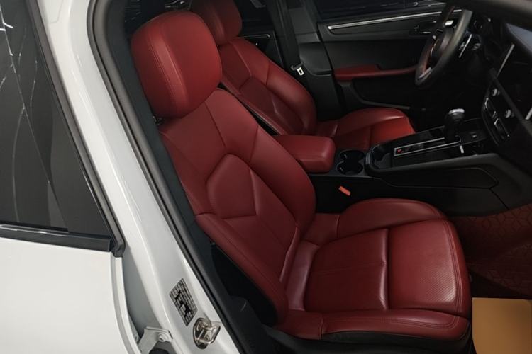 Used Porsche Macan 2023 Macan 2.0T