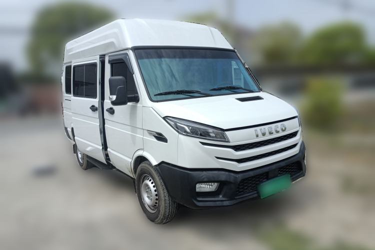 Used Iveco Daily  Front Right 45 Deg