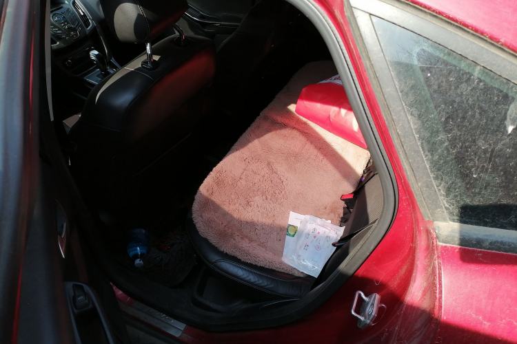 Used Ford Focus 2012 Sedan 1.6L Automatic Fashion Edition