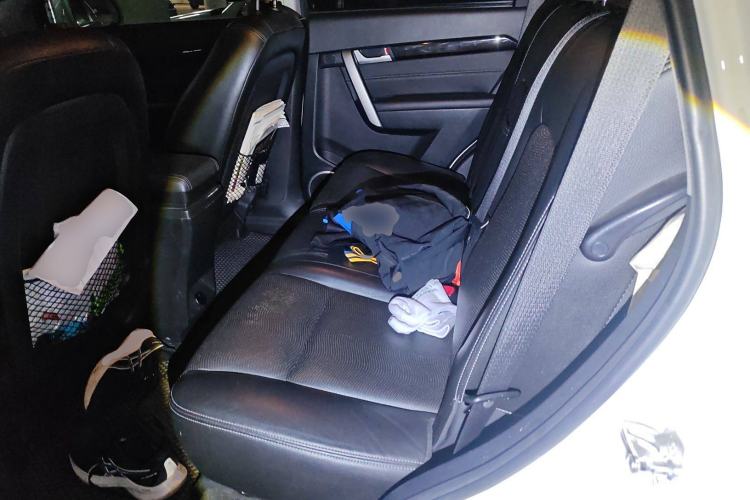 Used Chevrolet Captiva 2015 2.4L Two-Wheel Drive Urban Version 7 Seats
