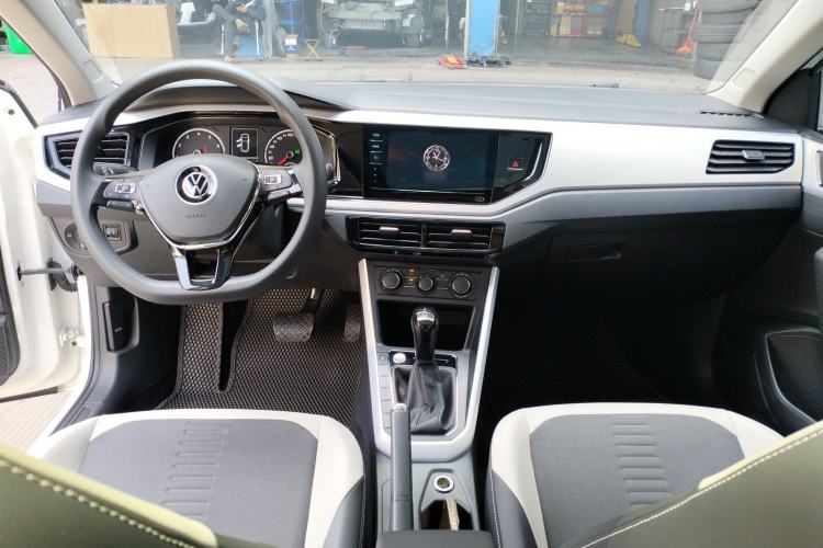 Used Volkswagen Polo 2021 Plus 1.5L Automatic Colorful Tech Edition Center Console