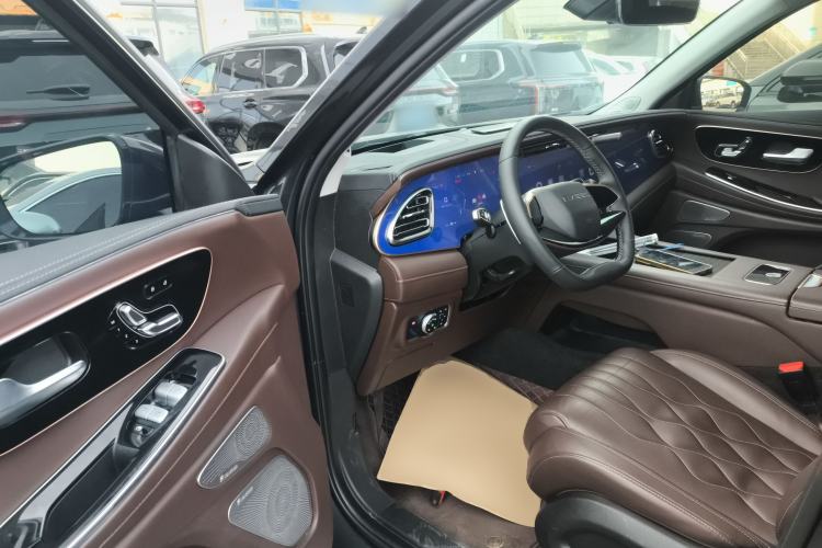 Used EXEED Lanyue 2023 400T Four-Wheel Drive Star Prestige Edition 6 Seats
