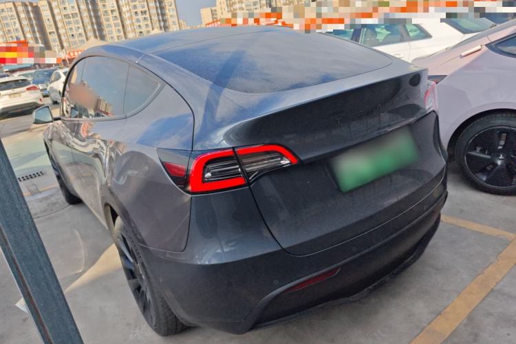 Used Tesla Model Y 2021 Long-Range All-Wheel-Drive Version 3D7