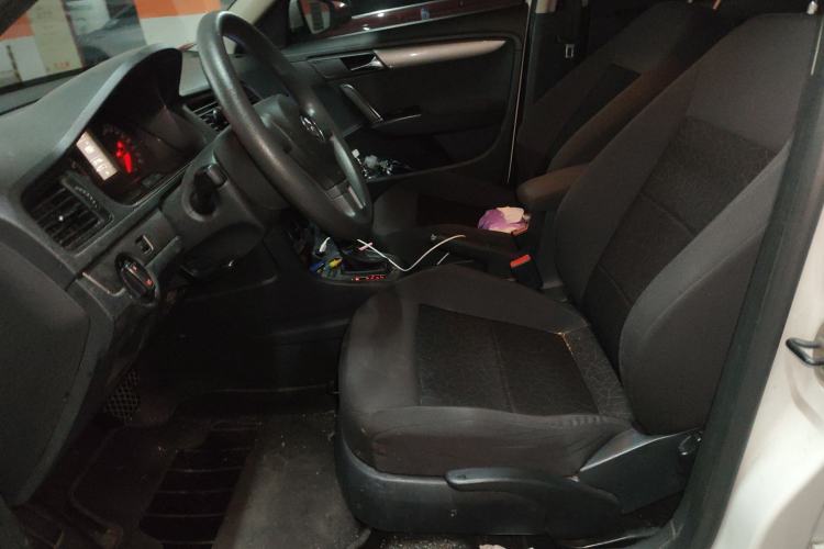 Used Volkswagen Lavida 2013 Revised Classic 1.6L Automatic Fashion Edition Left Front Seat