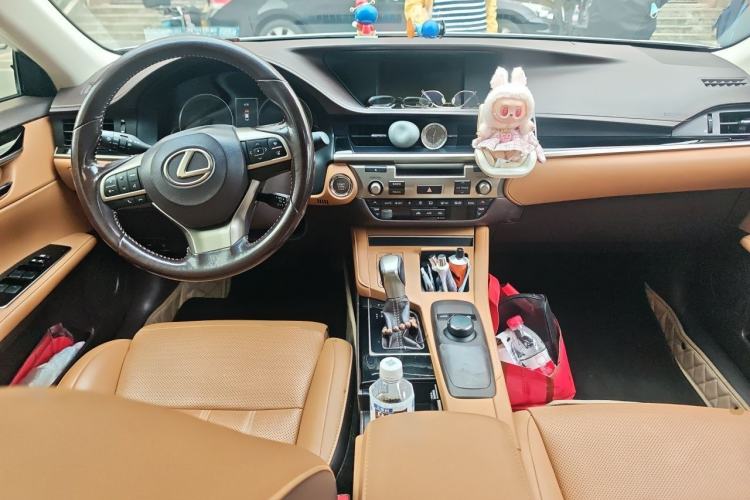 Used Lexus ES 2015 200 Elite Edition
