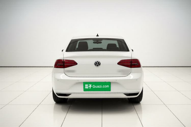 Used Volkswagen Lamando 2019 230TSI DSG Fashion Edition China VI Rear