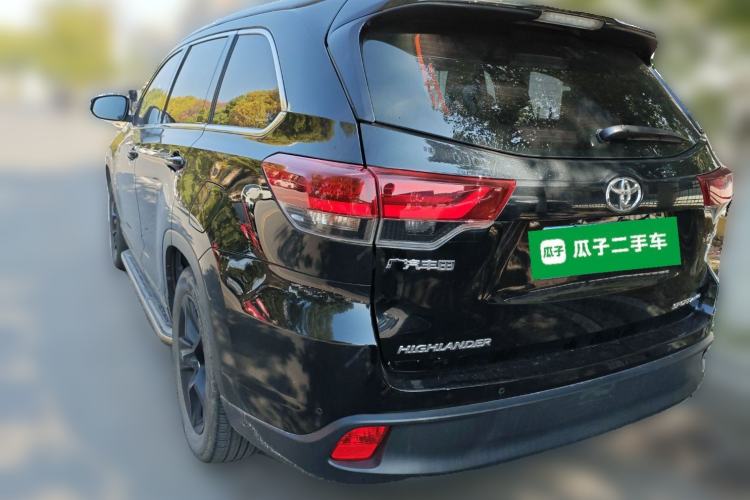 Used Toyota Highlander 2018 2.0T Four-Wheel Drive Luxury Version 7 Seats China VI Standard