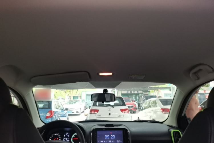 Used Roewe Clever 2021 302 km New Four-Seater Super-Efficient Version Headliner