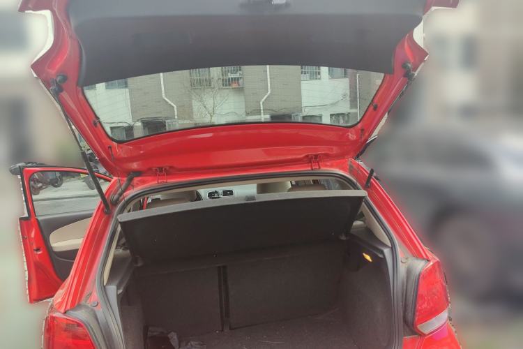 Used Volkswagen Polo 2011 1.6L Automatic ZhiShang Version
