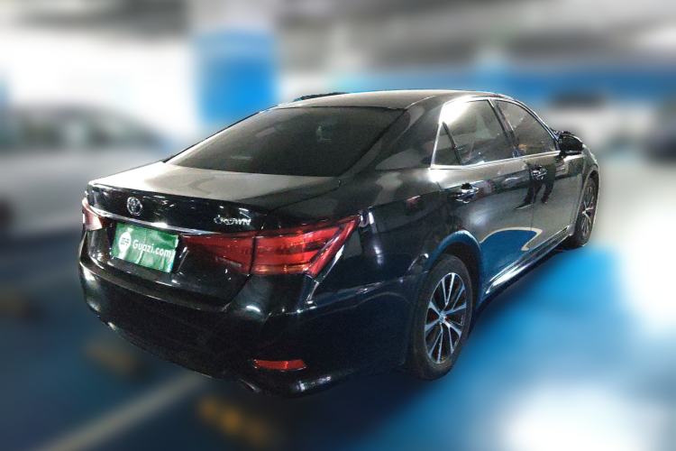 Used Toyota Crown 2018 2.0T Fashion Edition Rear Right 45 Deg