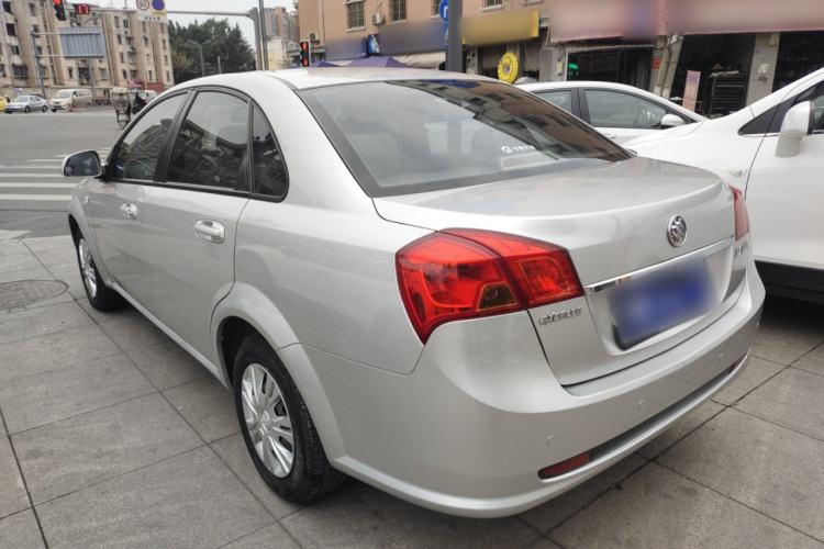 Used Buick Excelle 2015 1.5L Manual Classic Trim
