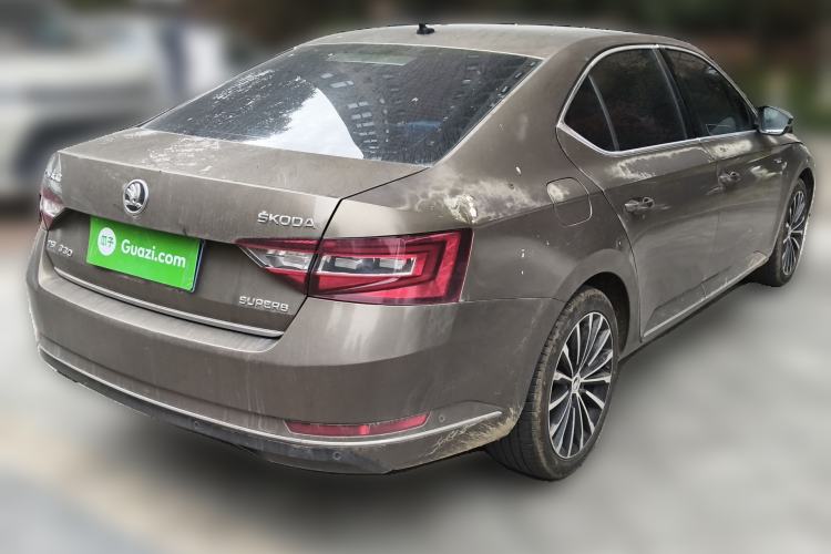 Used Skoda Superb 2016 TSI330 DSG Smart Drive Edition
