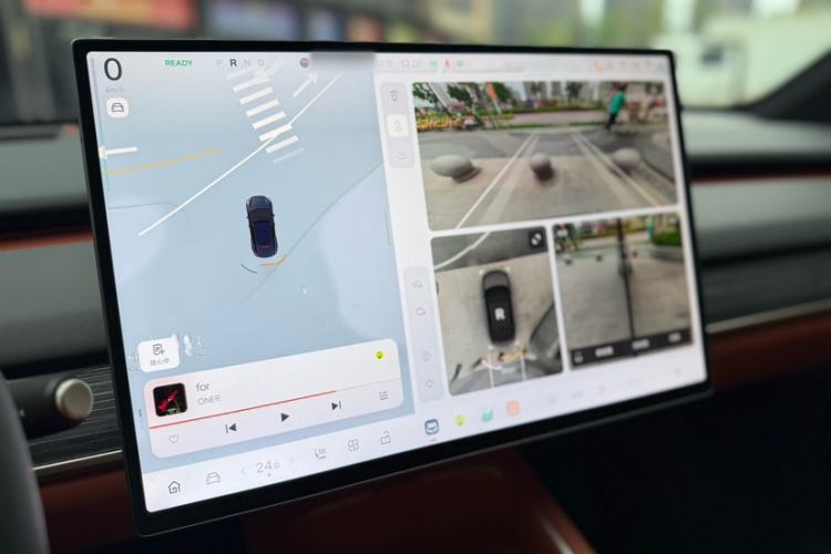 Used ONVO L60 2024 85 kWh Rear-Drive Version
