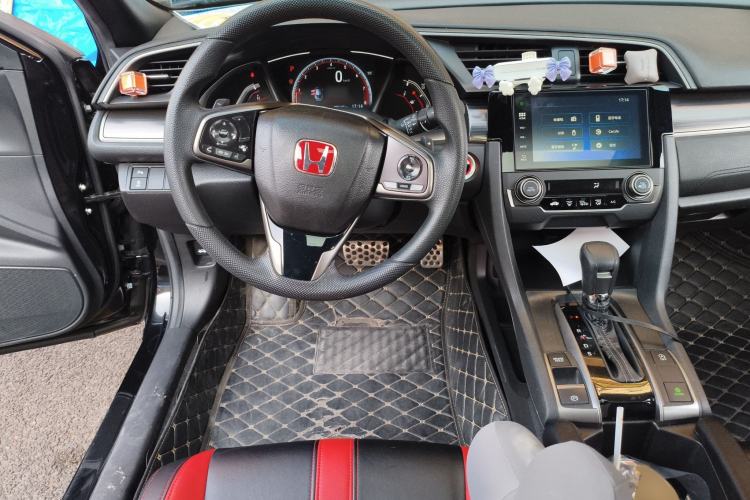 Used Honda Civic 2021 HATCHBACK 220TURBO CVT Trendy Cool Edition Steering Wheel