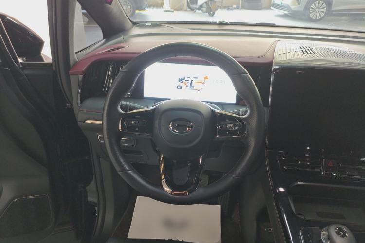 Used GAC Trumpchi M8 2024 Zongshi Series 400T Pioneer Edition Steering Wheel