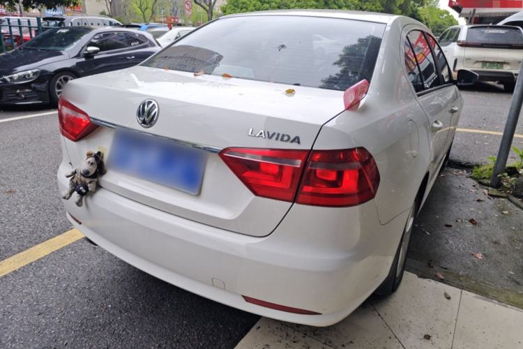 Used Volkswagen Lavida 2013 Revised Classic 1.6L Automatic Fashion Edition Rear Right 45 Deg