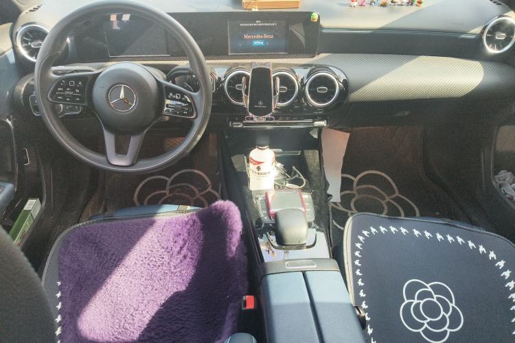 Used Mercedes-Benz A-Class 2022 A 180 L Center Console