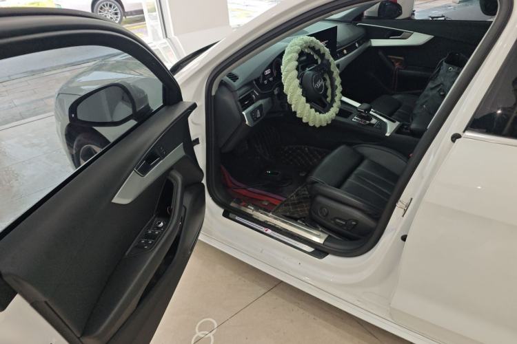 Used Audi A4L 2022 40 TFSI Fashion Dynamic Model Driver Seat