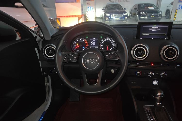 Used Audi A3 2019 Limousine 35 TFSI Fashion Edition China VI Emission Standard