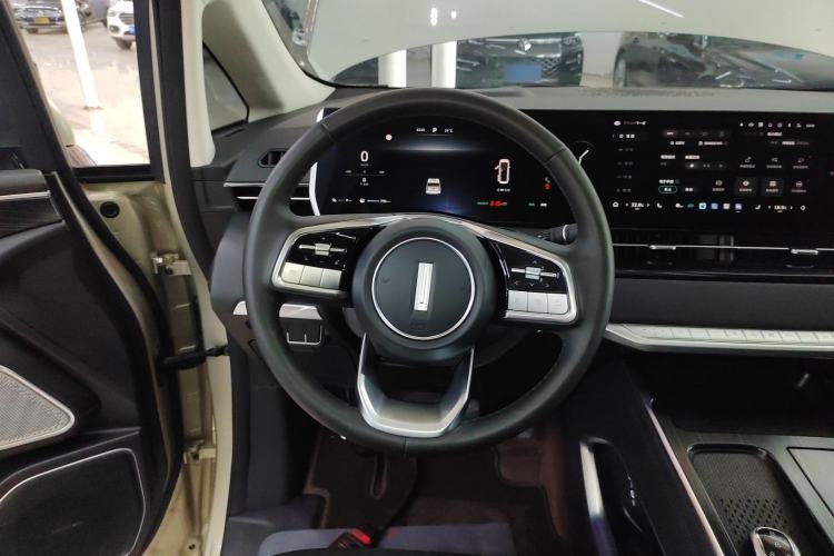 Used Wey Gaoshan 2023 Four-Wheel Drive Flagship Edition Steering Wheel