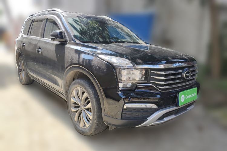 Used GAC Trumpchi GS8 2017 320T Two-Wheel Drive Luxury Smart Connectivity Version (7 Seats) Front Right 45 Deg
