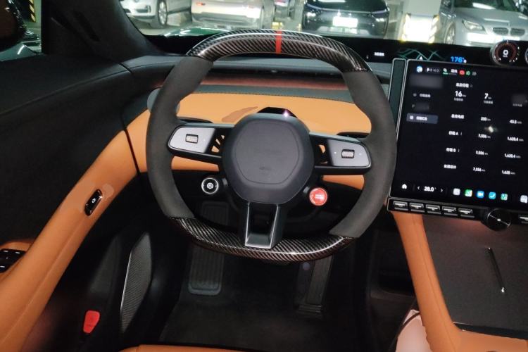 Used Xiaomi Auto YU7 2025 Ultra-Long Range High-Performance All-Wheel-Drive Max Edition