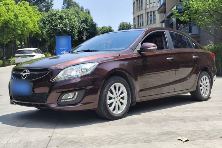 Used Haima M6 2017 1.6L Manual Comfort Model Exterior 4