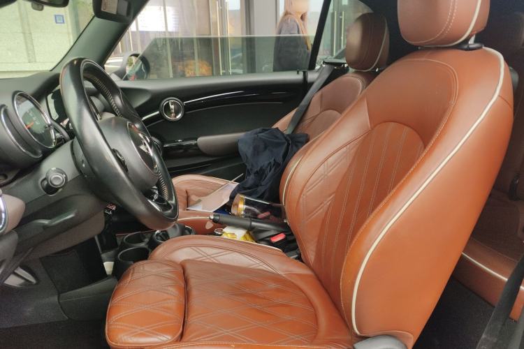 Used MINI 2017 1.5T COOPER CABRIO Freedom Edition Left Front Seat
