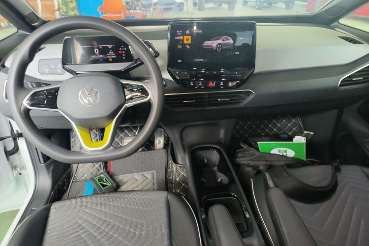 Used Volkswagen ID.3 2023 Pure Smart Edition Center Console
