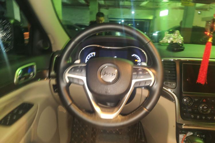 Used Jeep Grand Cherokee 2017 3.6L Elite Navigation Edition
