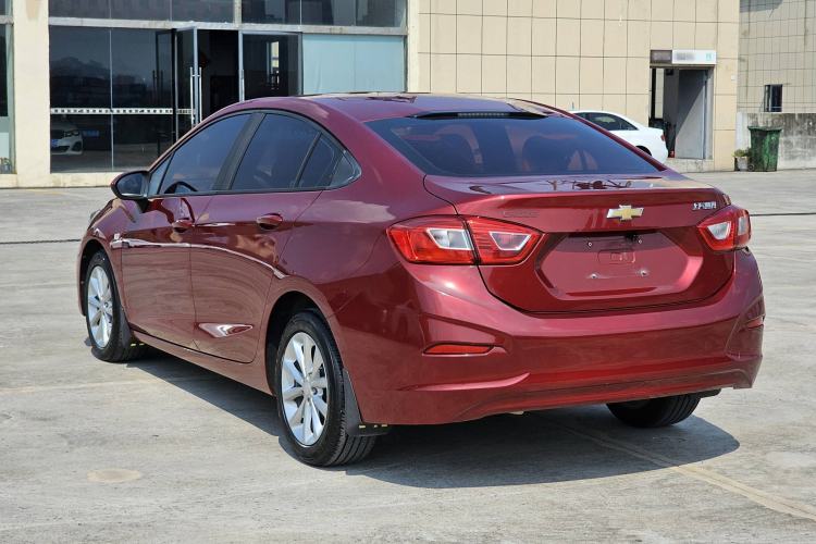 Used Chevrolet Cruze 2017 1.5L Automatic Pioneer Sunroof Edition