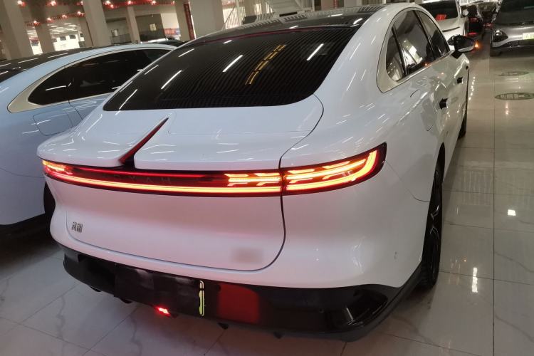 Used VOYAH PASSION 2024 PHEV Four-Wheel Drive Ultra-Long Range Flagship Model
