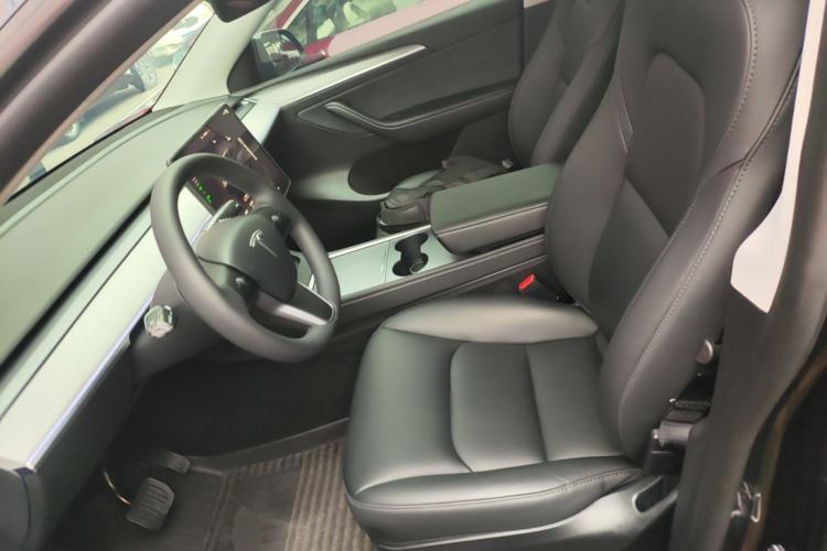 Used Tesla Model Y 2024 Rear-Wheel-Drive Version