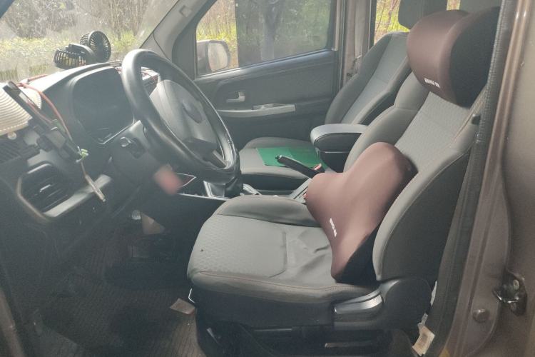 Used CHANGAN KAICHENG Ruixing M60 2023 1.5L GDI Comfort-Class Passenger Vehicle 6/7 Seats Left Front Seat