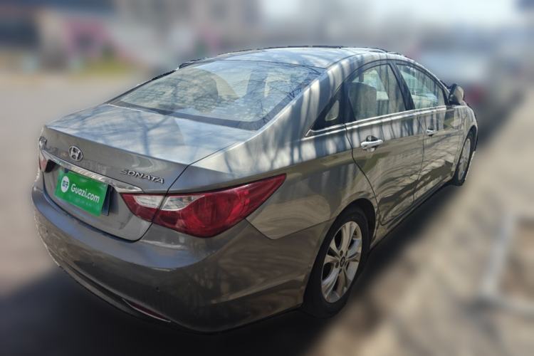 Used Hyundai Sonata 2011 2.0L Automatic Luxury Edition Rear Right 45 Deg