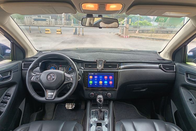 Used Dongfeng Fengon 580 2016 Revised Version 1.5T CVT Luxury Edition
